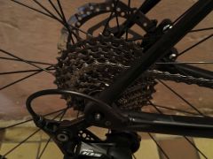 Cestný karbónový bicykel Cube Attain GTC Race