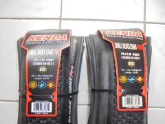 Kevlarové Kenda Small Block 8 PRO DTC 29 x 2,1.