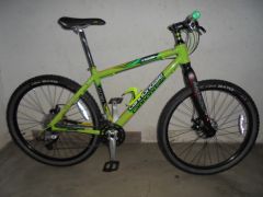 Cannondale 27,5 er. veľkosť 18&quot;