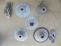 Shimano XT + Sram 90. 9 speed.