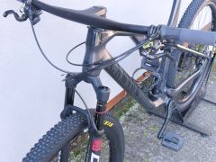 Predám celoodpružený ,bicykel Canyon Lux cf SL X 9
