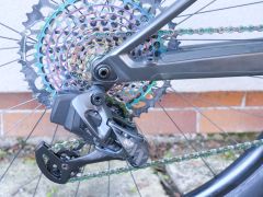 Predám celoodpružený ,bicykel Canyon Lux cf SL X 9