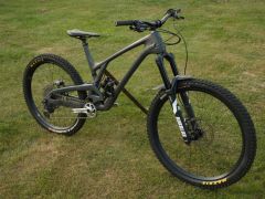 Evil Insurgent V3 MX // XL