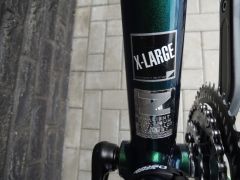 Klein Attitude Emerald
