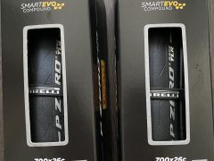 Pirelli P Zero™ Race TLR 26-622 (700x26C) kevlar