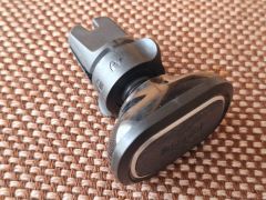 Držák mobilu do auta