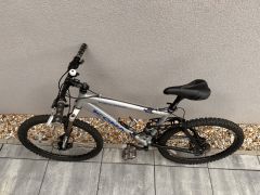 Predám bicykel Kona Dawg Matic ,19 rám/26 kolesá