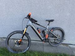 Cube stereo hybrid 160