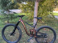 Giant trance 1
