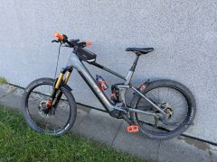 Cube stereo hybrid 160