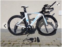 Bicykel Trek,triatlon,časovka,elektr. Radenie di2