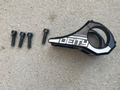 Deity dh predstavec
