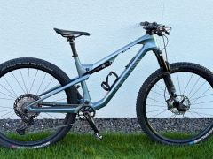 Canyon Lux Trail CF8