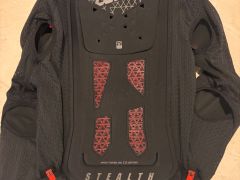 Leatt Hrudny chranic (juniorsky)