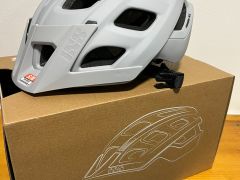 Nová prilba iXS Trail XC, vel S/M