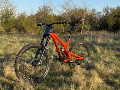 Commencal DH Supreme 2017