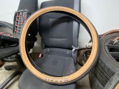 Maxxis dth predný aj zadný skinwall