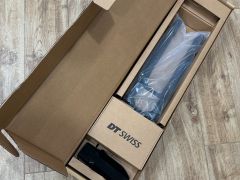 Vidlice DT Swiss F232 One 29" 110mm + páčka - Nova