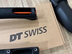 Vidlice DT Swiss F232 One 29" 110mm + páčka - Nova