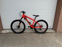 Kenzel zánovný bicykel