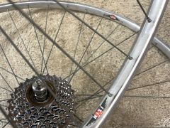 Nisi kolesa, vhodne na Eroica