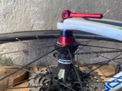 Predám cestný aero bicykel