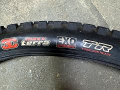 Maxxis Minion DHR II