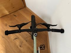 Early Rider Seeker X16