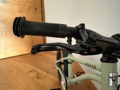 Early Rider Seeker X16