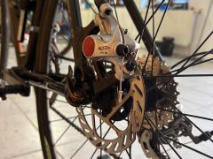 Dámsky cestný bicykel Fuji Finest 1.1 - Disc