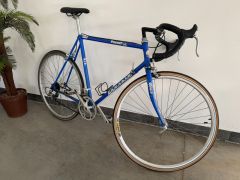 Silniční kolo Favorit Passat Sport line