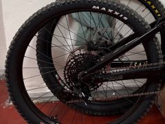 Maxxis dhf 29, Bontrager SE6 29