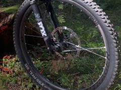 Maxxis dhf 29, Bontrager SE6 29