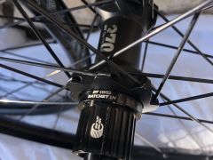 DT Swiss x1900 29