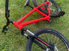 Kellys whip 10 veľ. L