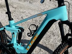 Cube stereo hybrid 140 hpc race 750