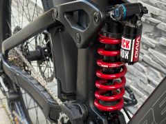 Trek Rail+ 9.8 GX AXS T-Type Gen 5 Deep Smoke + úpravy