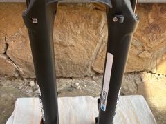 SR Suntour Auron 35 , 27,5