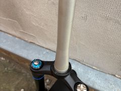 SR Suntour Auron 35 , 27,5