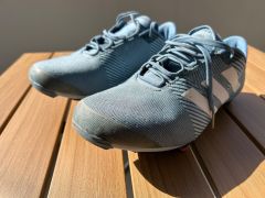 Cestné tretry Adidas