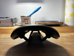Sedlo Fizik Argo Vento X1 carbon