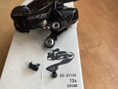 Shimano 105 Rd-R7150 Di2 prehadzovačka, 12-kolo Nová