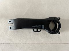 Karbónové riaditka Deda superzero + predstavec Deda superbox