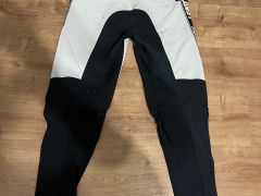 Leatt gravity 4.0 white
