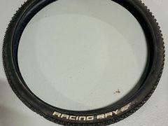 Predám Schwalbe Racing Ray a Racing Ralph v dobrom stave