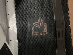 Leatt gravity 4.0 white