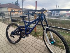Specialized Demo 8