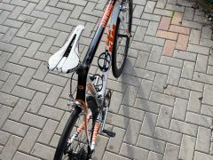 Závodní karbonová silnička KTM Strada LC Racing