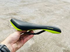 Sedlo Crussis Selle Royal