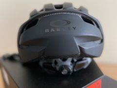 Oakley Aro 3 Lite prilba, veľ. S (52-56 cm)